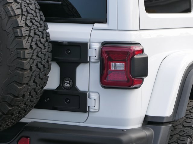 2023 Jeep Wrangler Rubicon Anniversary Edition photo 4