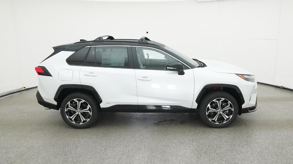 2025 Toyota RAV4 Hybrid XSE photo 24