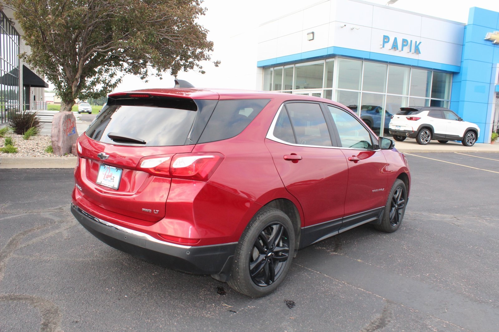 Used 2021 Chevrolet Equinox LT with VIN 3GNAXUEVXML309664 for sale in Luverne, Minnesota
