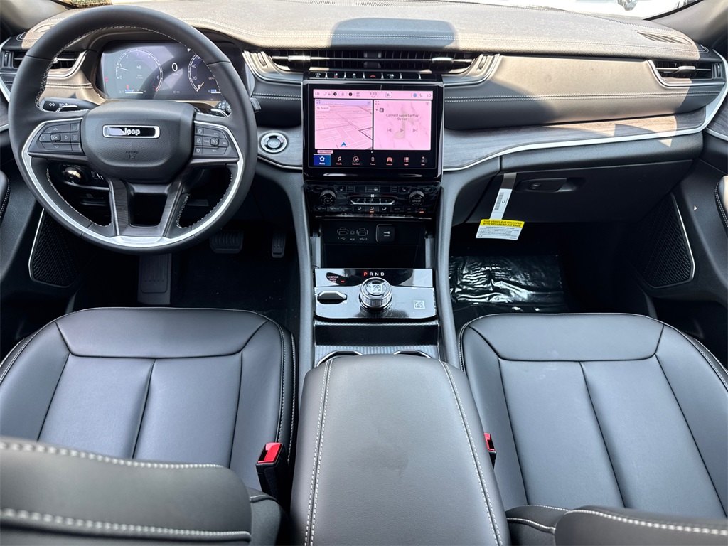 2025 Jeep Grand Cherokee Limited photo 18