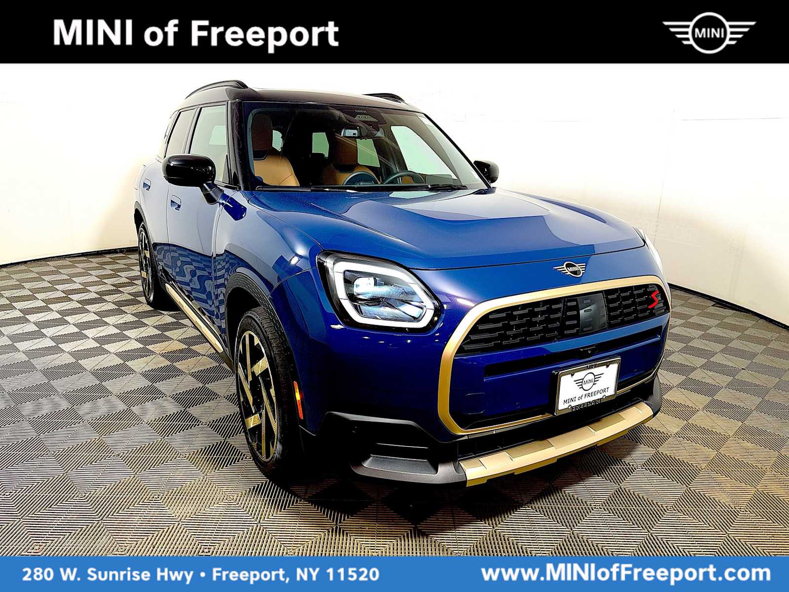 2025 MINI Countryman S's photo