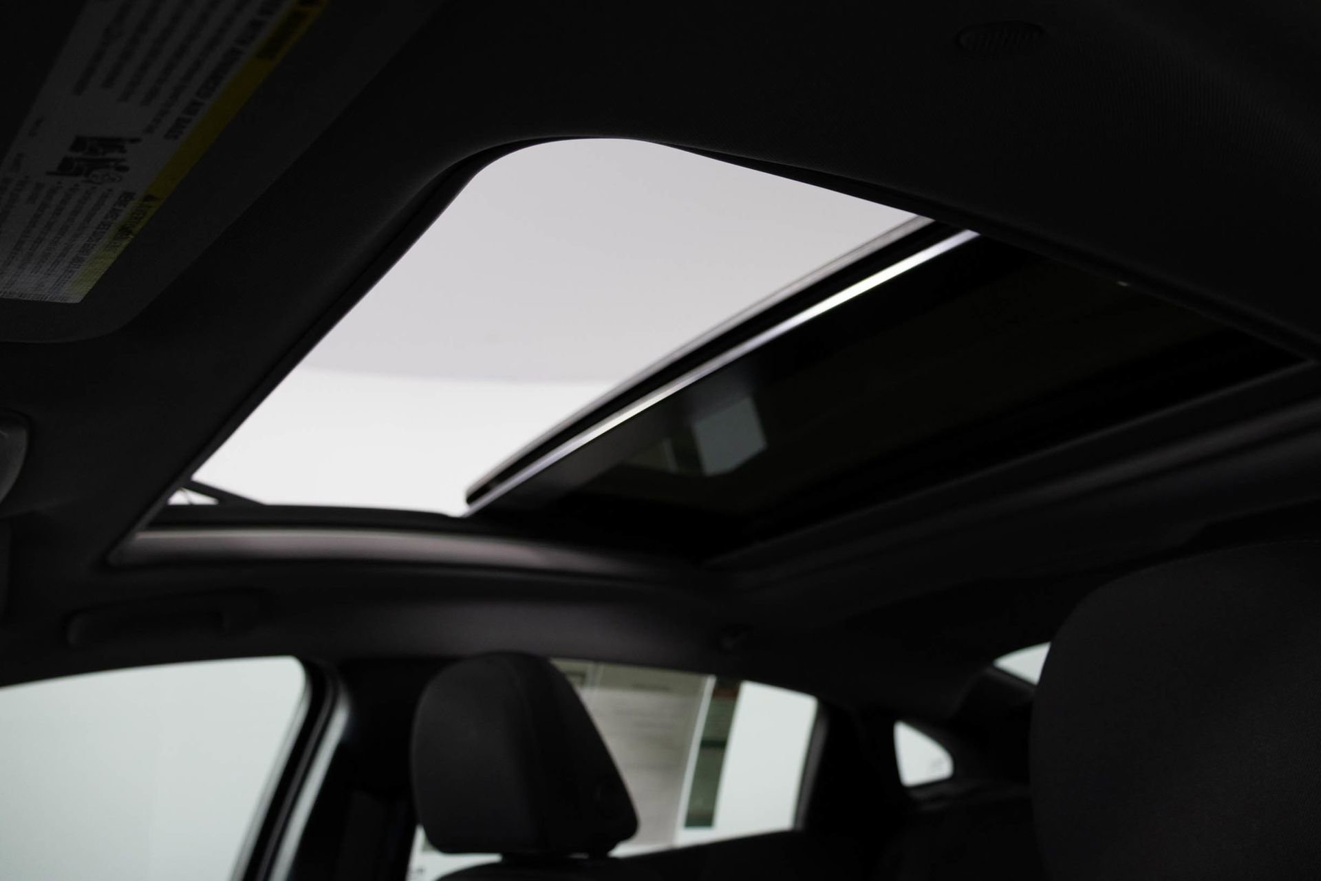 2023 Chevrolet Malibu 1LT photo 3
