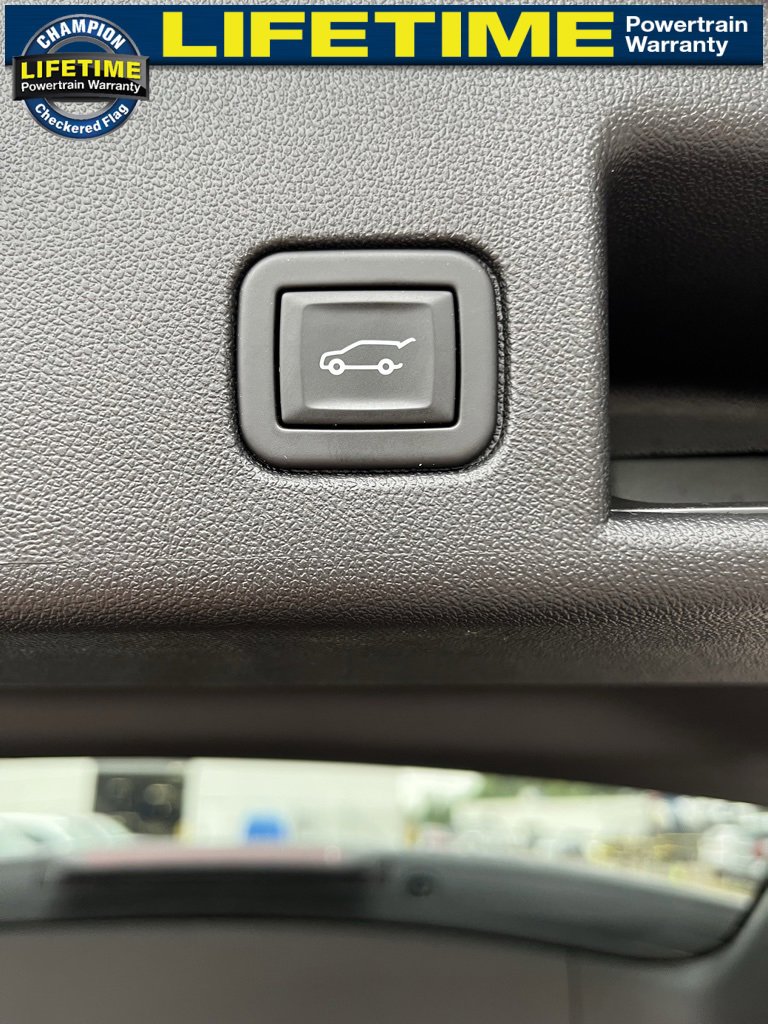 2023 Chevrolet Equinox LT photo 18