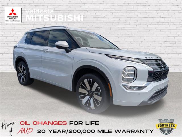 2025 Mitsubishi Outlander SEL's photo