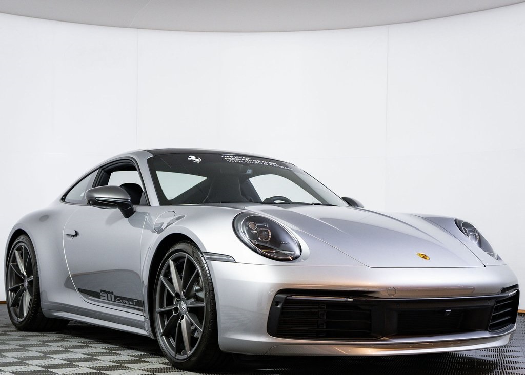 2024 Porsche 911 T photo 3