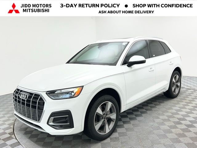 2023 Audi Q5 Premium's photo
