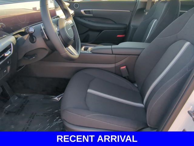 2025 Hyundai Sonata SEL Convenience photo 10