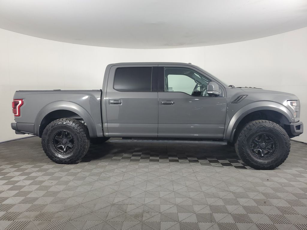 2018 Ford F-150 Raptor photo 3