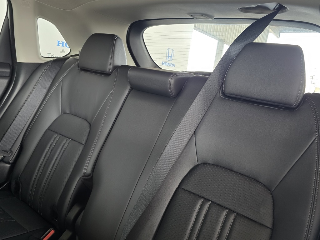 2026 Honda HR-V EX-L photo 15