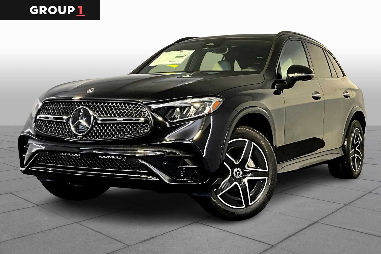 2026 Mercedes-Benz GLC Base's photo