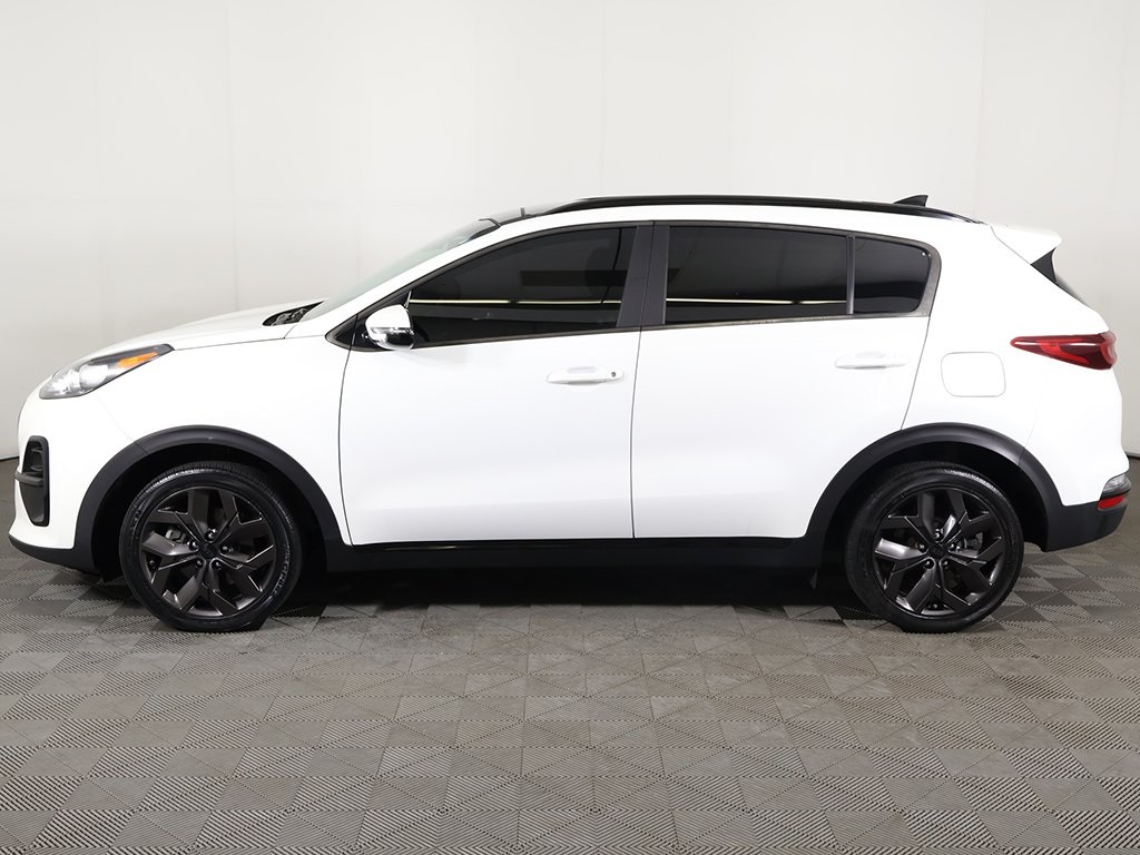 2022 Kia Sportage Nightfall Edition photo 12