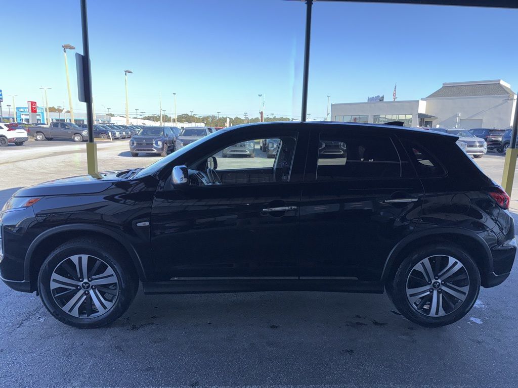 2022 Mitsubishi Outlander Sport ES photo 4