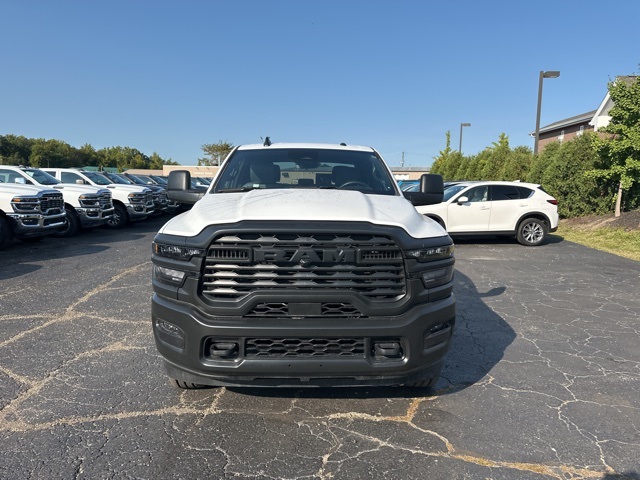 2025 Ram 3500 Tradesman photo 3