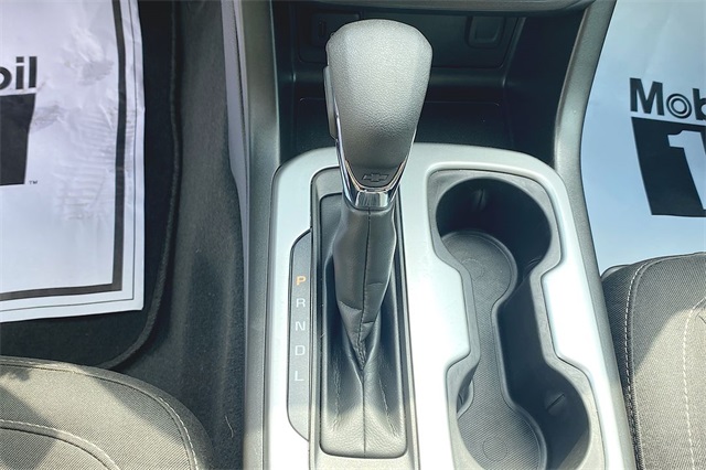 2022 Chevrolet Colorado LT photo 21