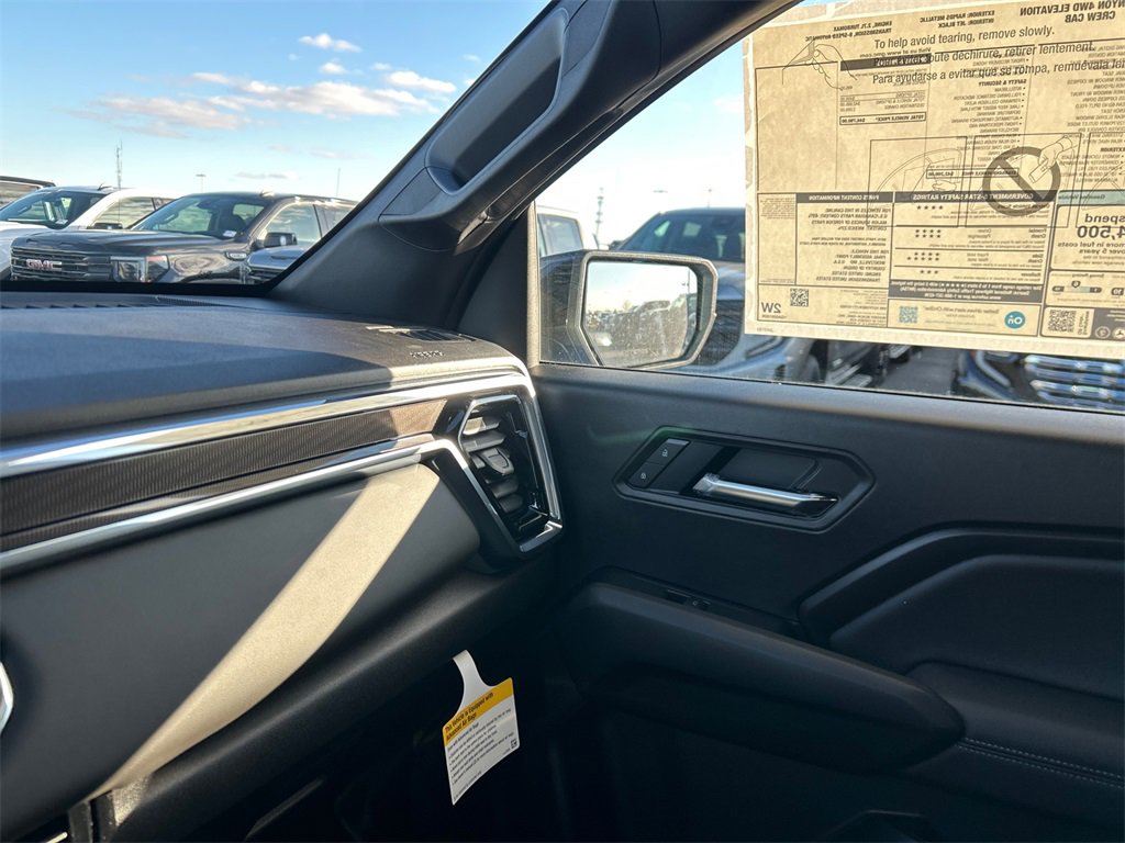 2026 GMC CANYON - Image 24