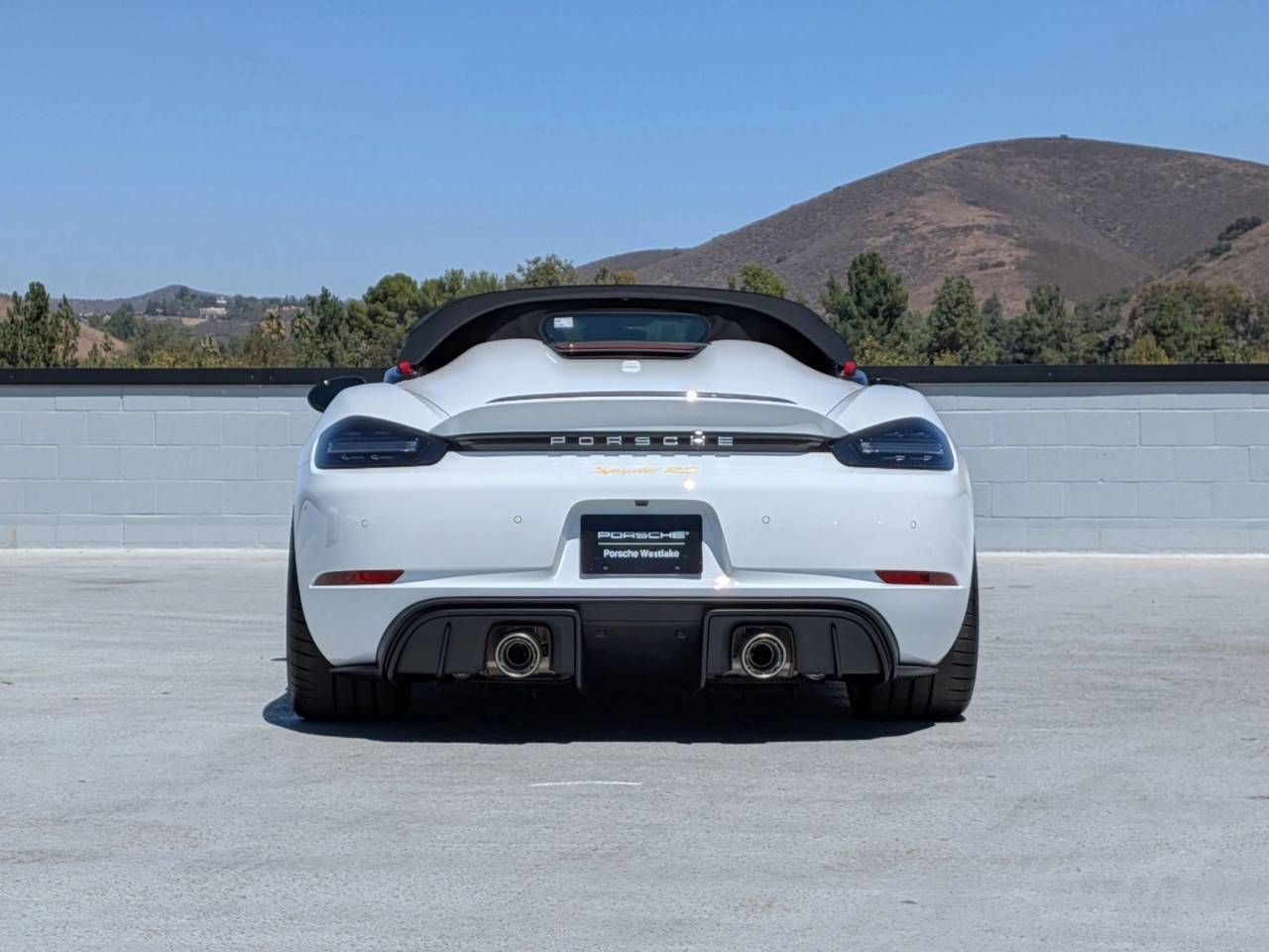 2025 Porsche Boxster Spyder photo 10