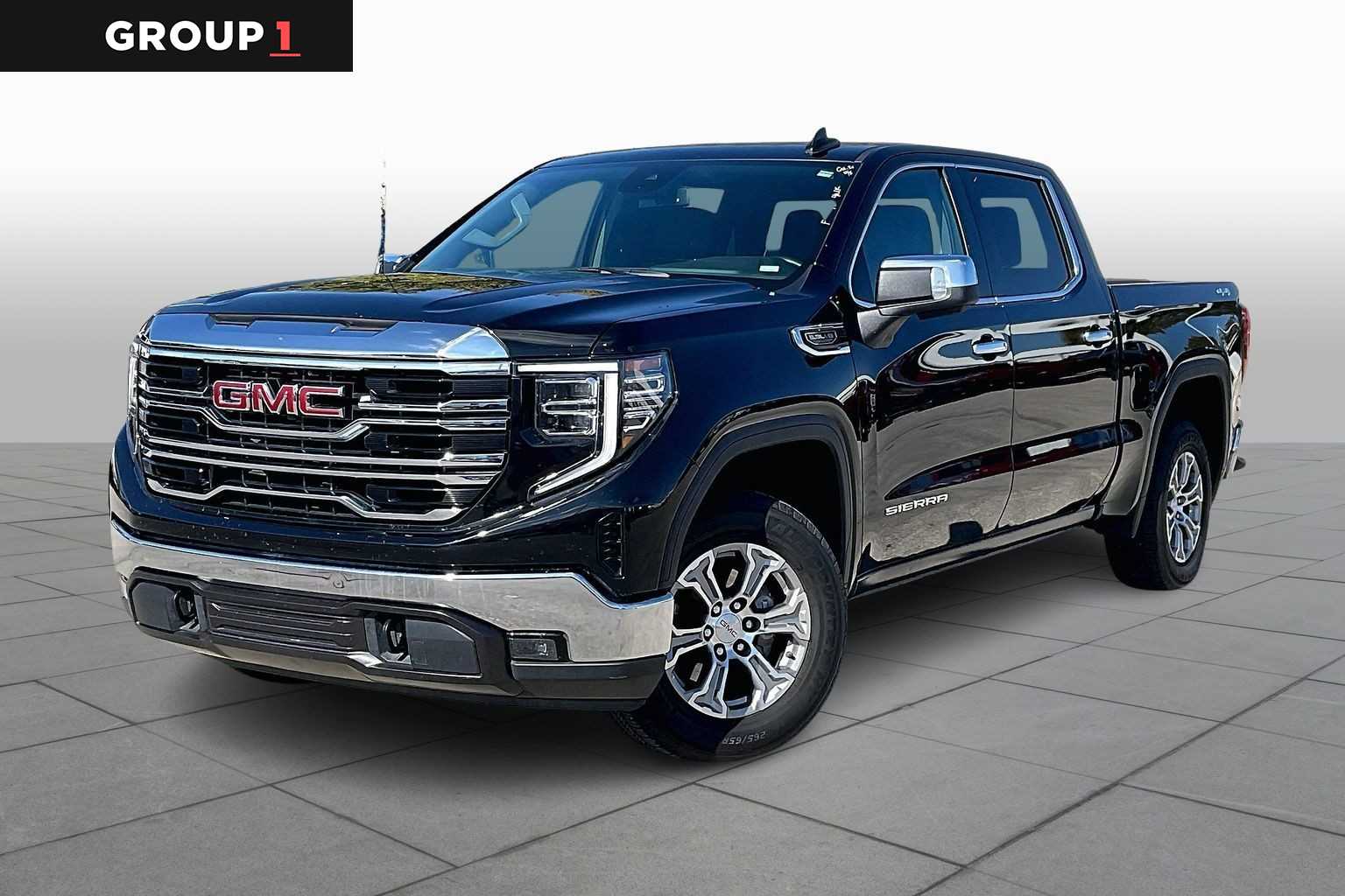 2025 GMC Sierra 1500 SLT's photo