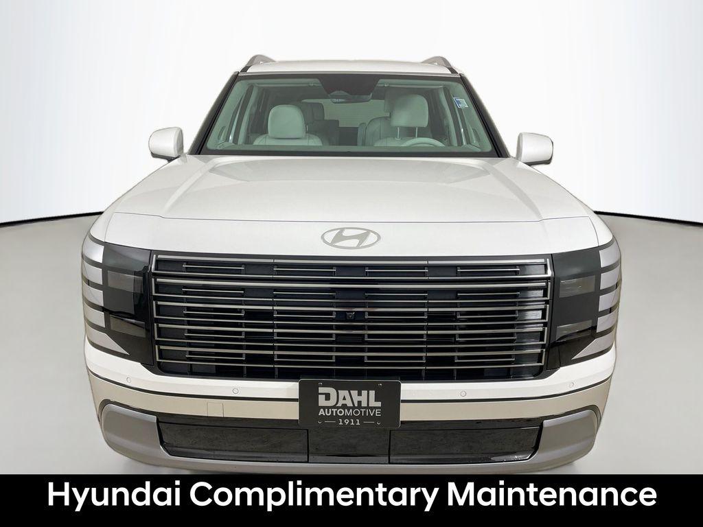 2026 Hyundai Palisade Limited photo 2