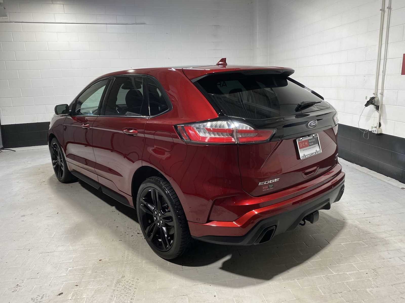 2019 Ford Edge ST photo 4