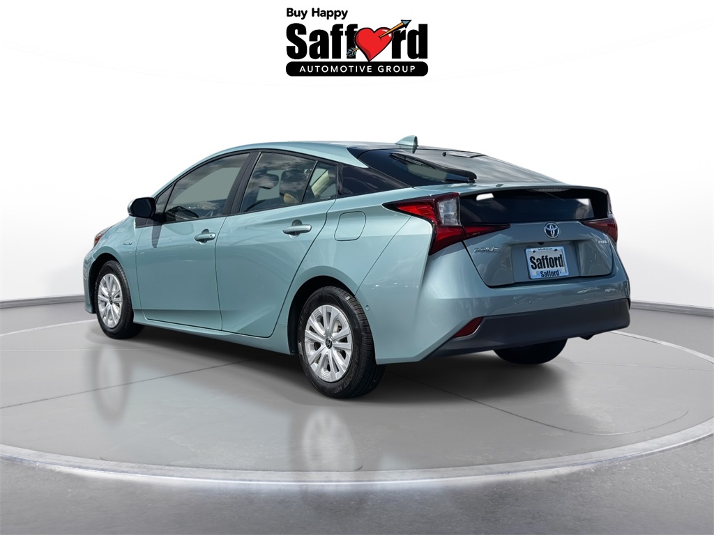 2021 Toyota Prius LE photo 6