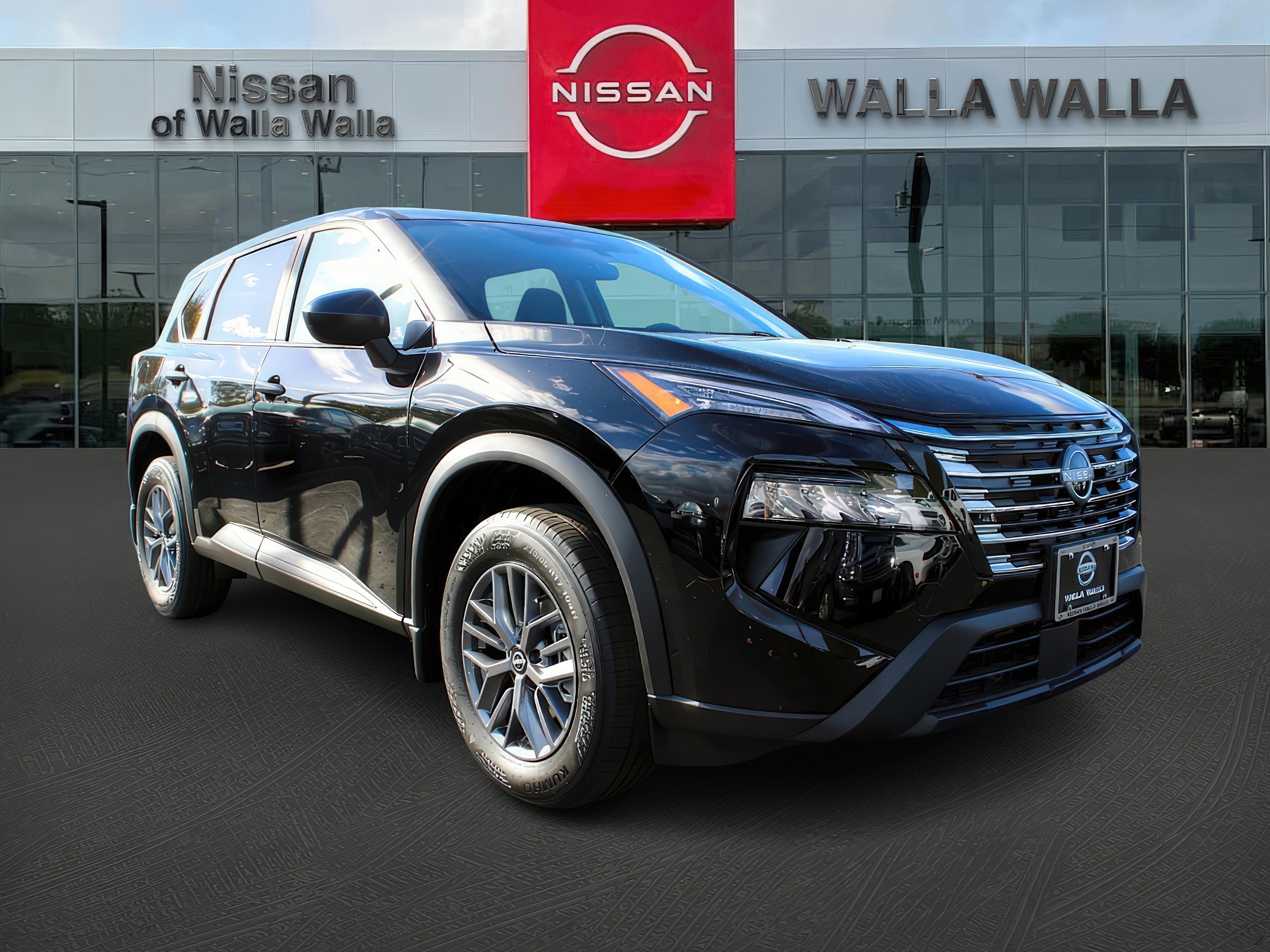 2026 Nissan Rogue S's photo