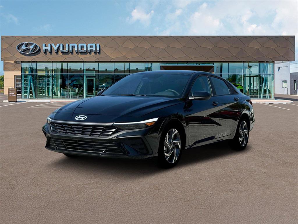 2025 Hyundai Elantra SEL's photo