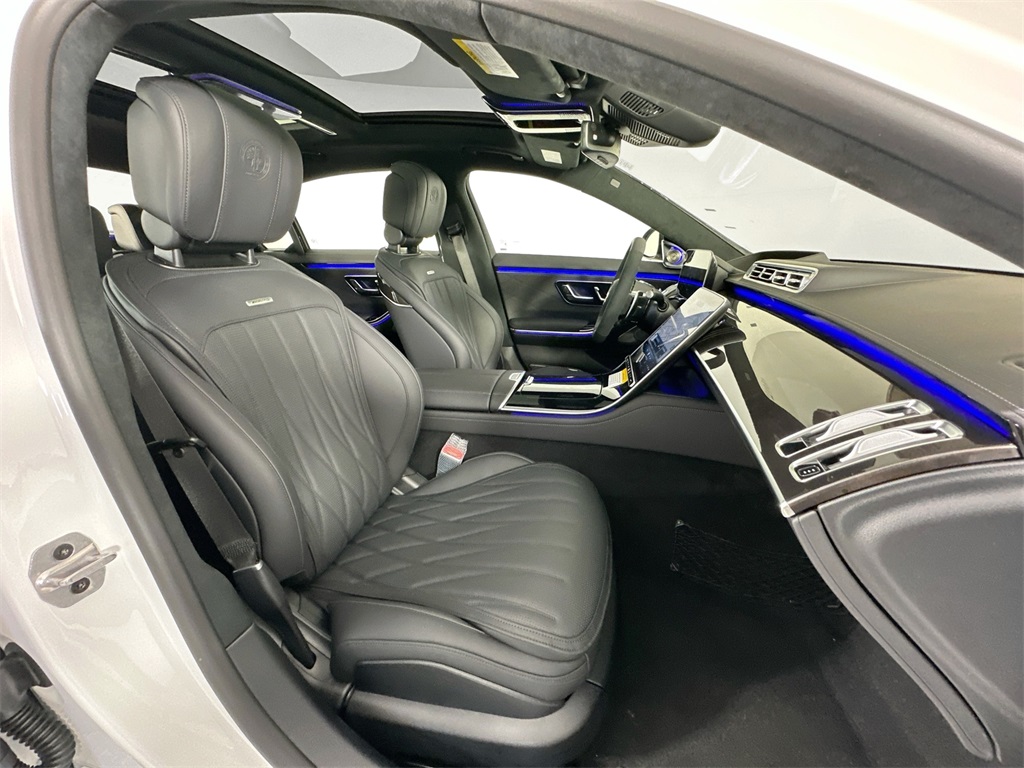 2026 Mercedes Benz S 63 e AMG photo 29