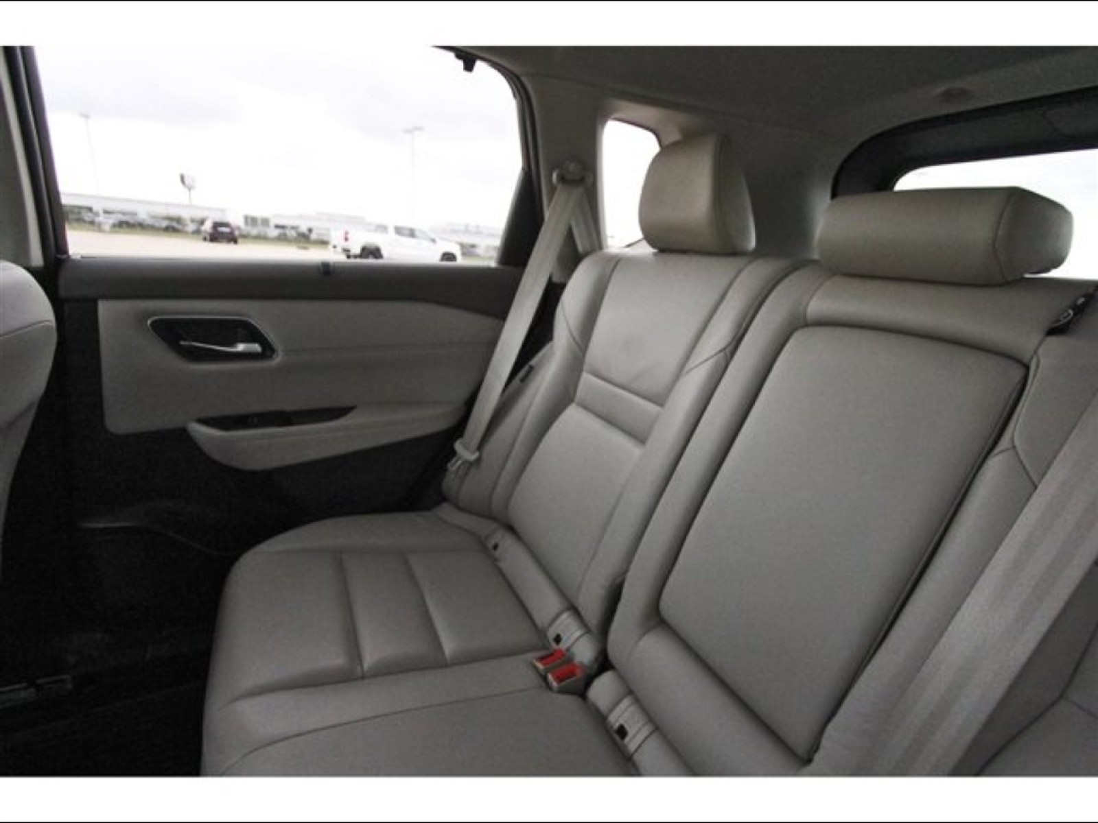 2021 Nissan Rogue SL White at TX Auto Group