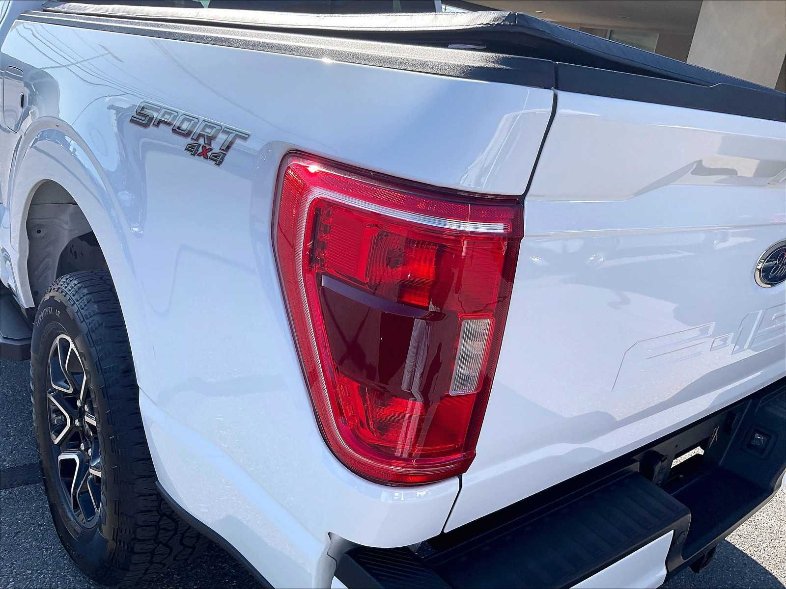 2022 Ford F-150 XLT photo 30