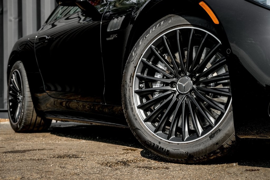 2026 Mercedes Benz AMG GT photo 8