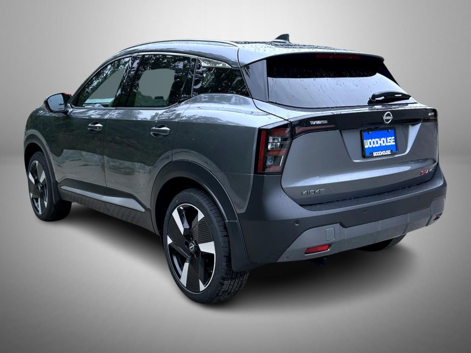 2025 Nissan Kicks SR photo 7