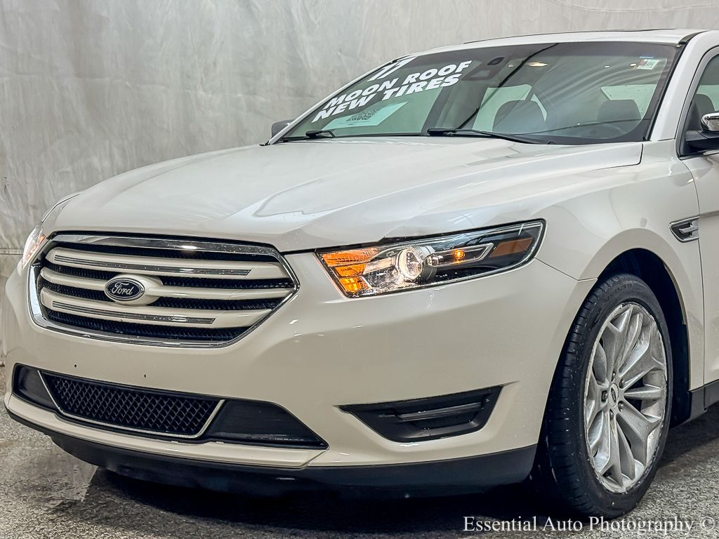 2017 FORD TAURUS - Image 4