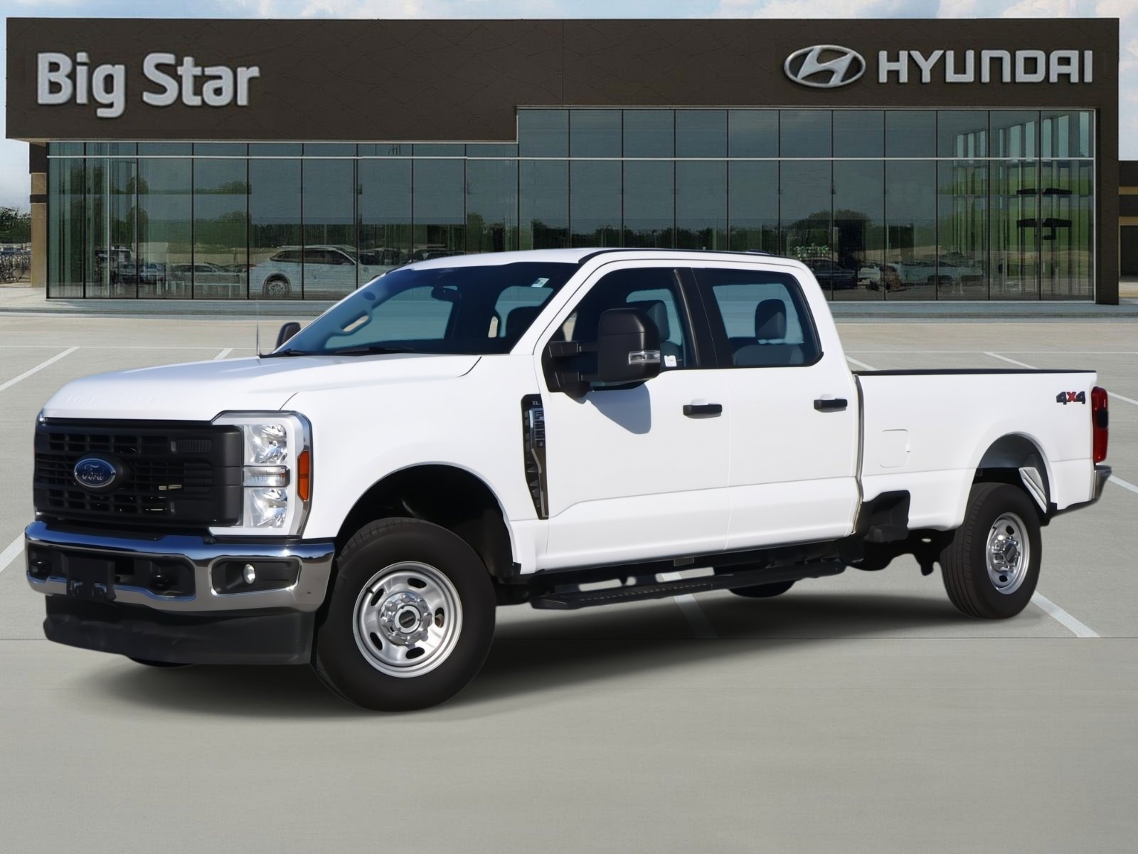 2024 Ford F-250 Super Duty XL's photo