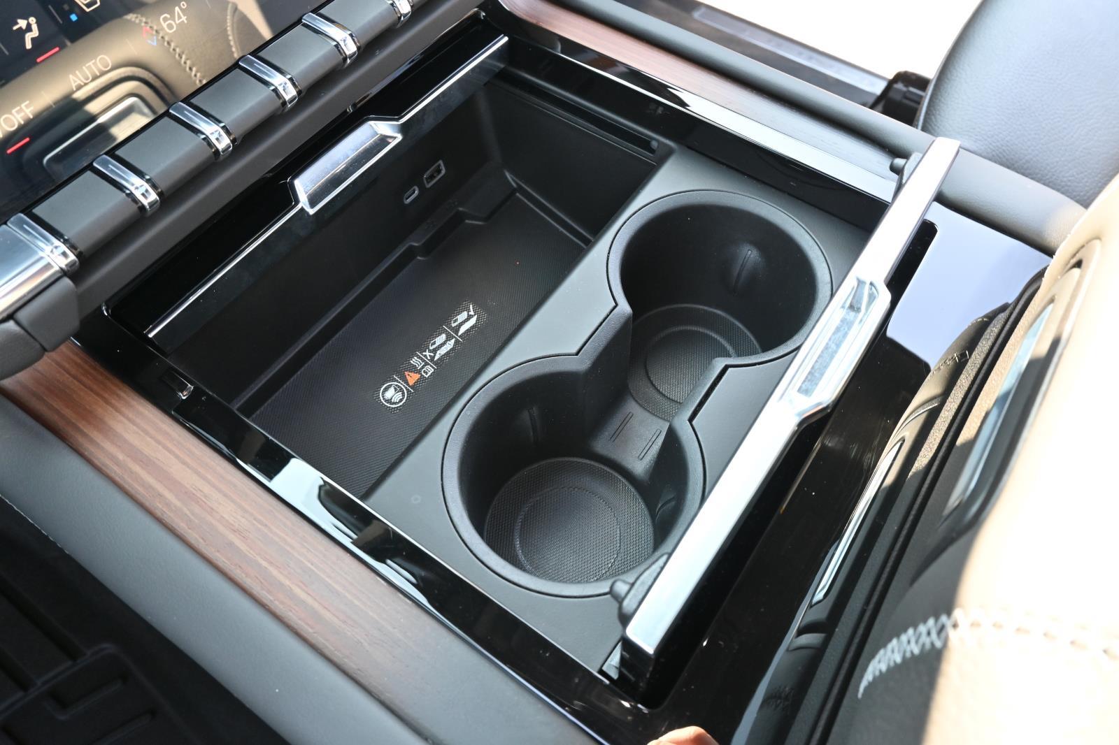 2025 Gmc Yukon XL Denali photo 24