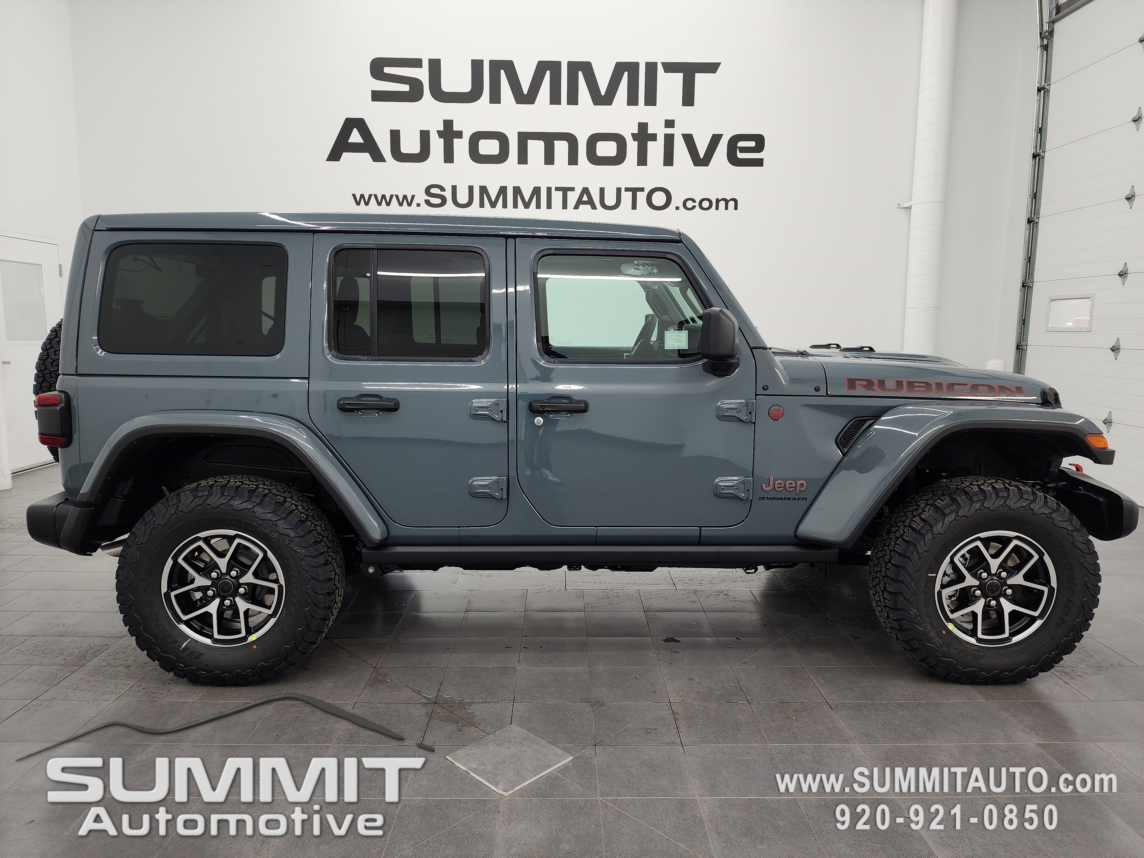 2026 Jeep Wrangler 4-Door Rubicon's photo