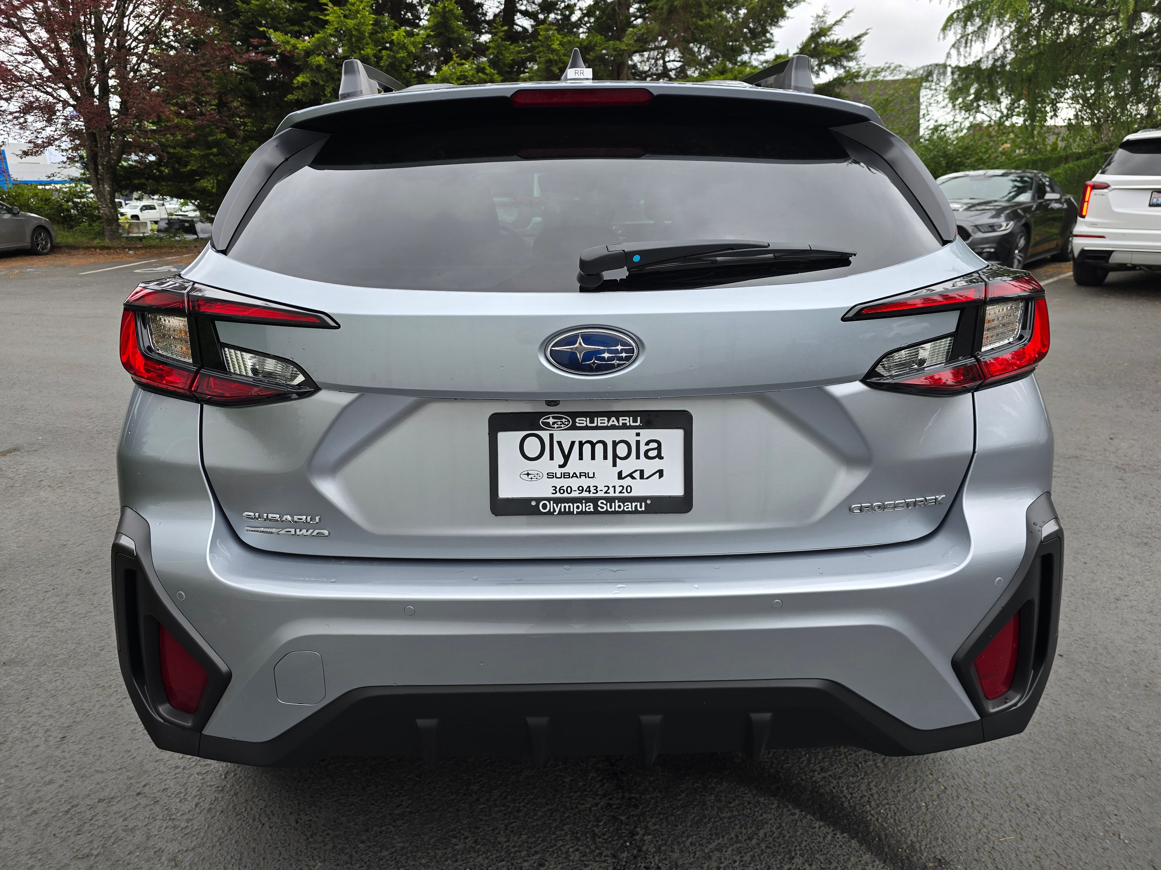 2025 Subaru Crosstrek Limited photo 2