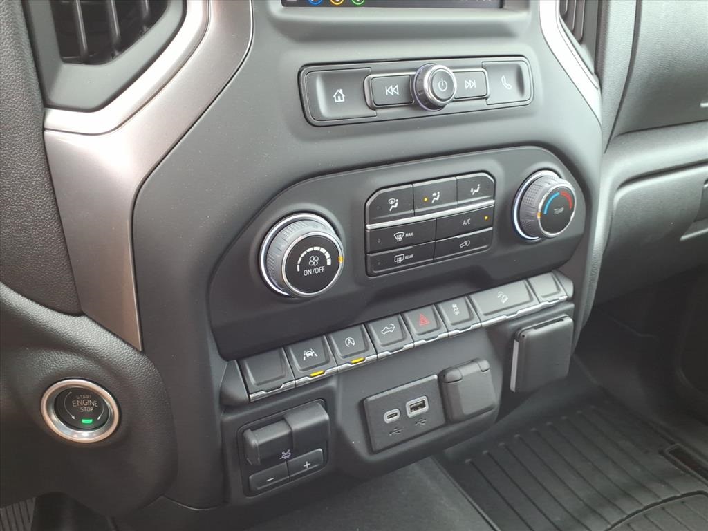 2024 Chevrolet Silverado 1500 Custom Trail Boss photo 16