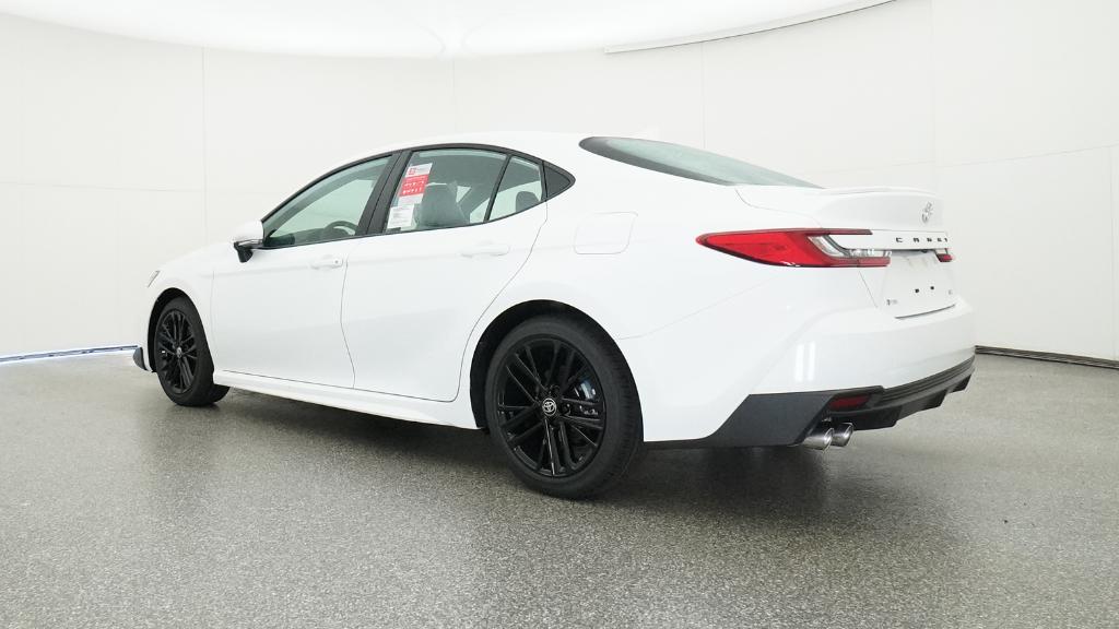 2025 Toyota Camry SE photo 14