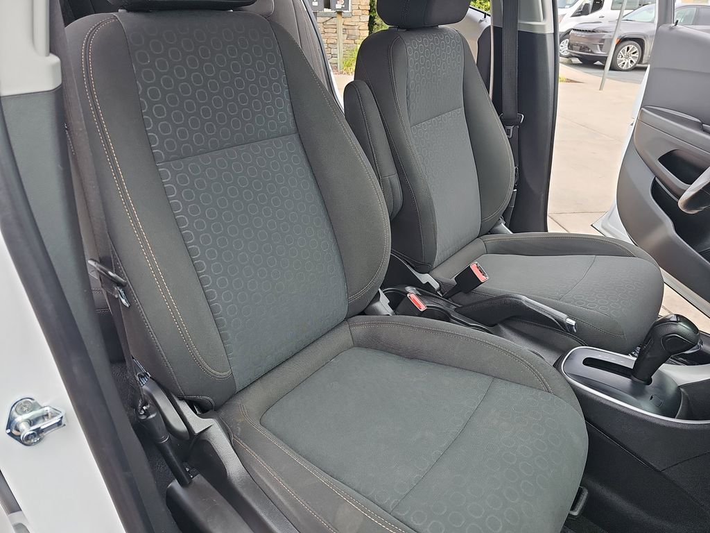 2022 Chevrolet Trax LS photo 10