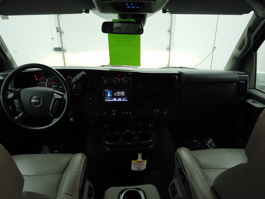 2020 Gmc Savana photo 2