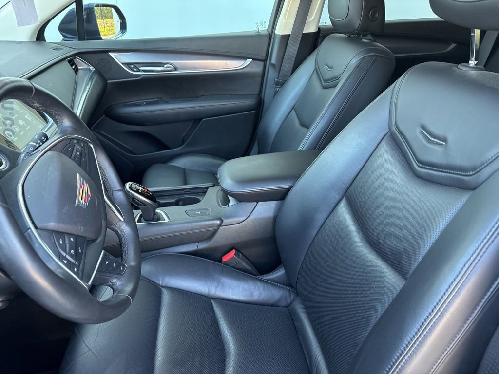 2018 Cadillac XT4 Luxury photo 6