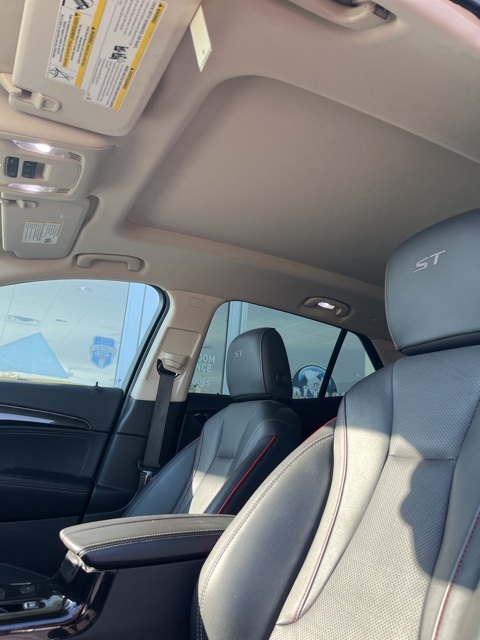 2023 Buick Envision Essence photo 4