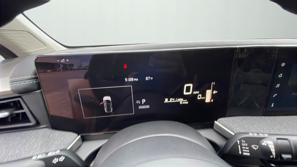 2025 Nissan Kicks SV photo 10