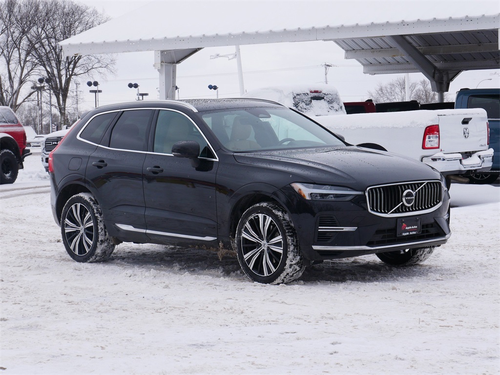 2022 Volvo XC60 Inscription's photo