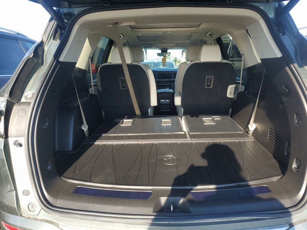 2023 Buick Enclave Avenir photo 5