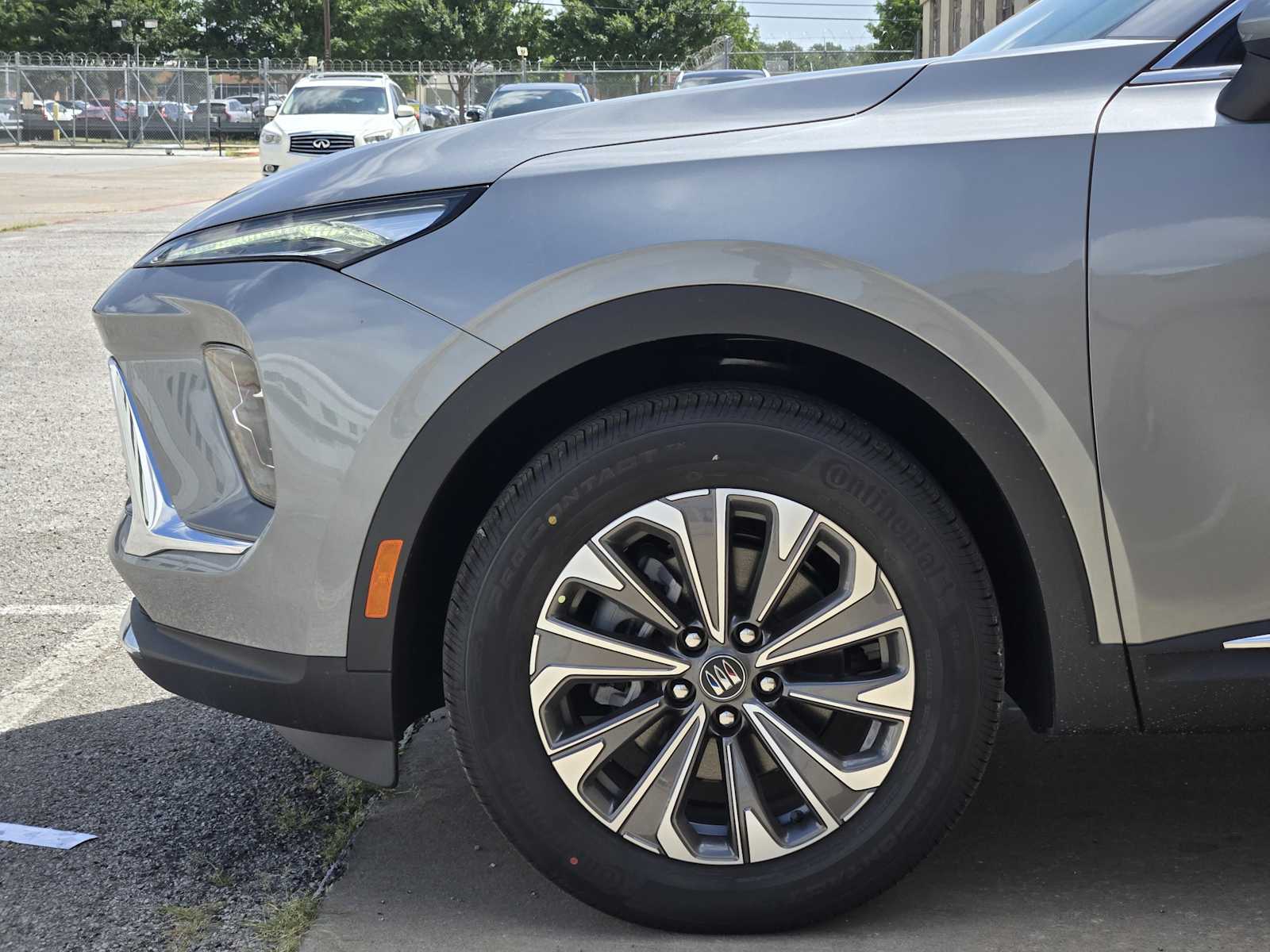 2025 Buick Envision Preferred photo 6