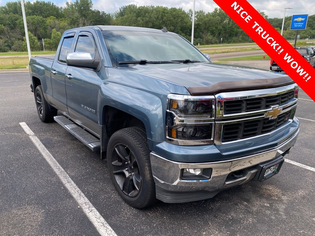 2014 Chevrolet Silverado 1500 LT photo 2