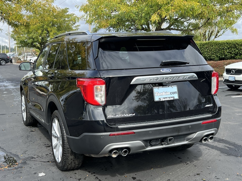 2024 Ford Explorer Platinum photo 3