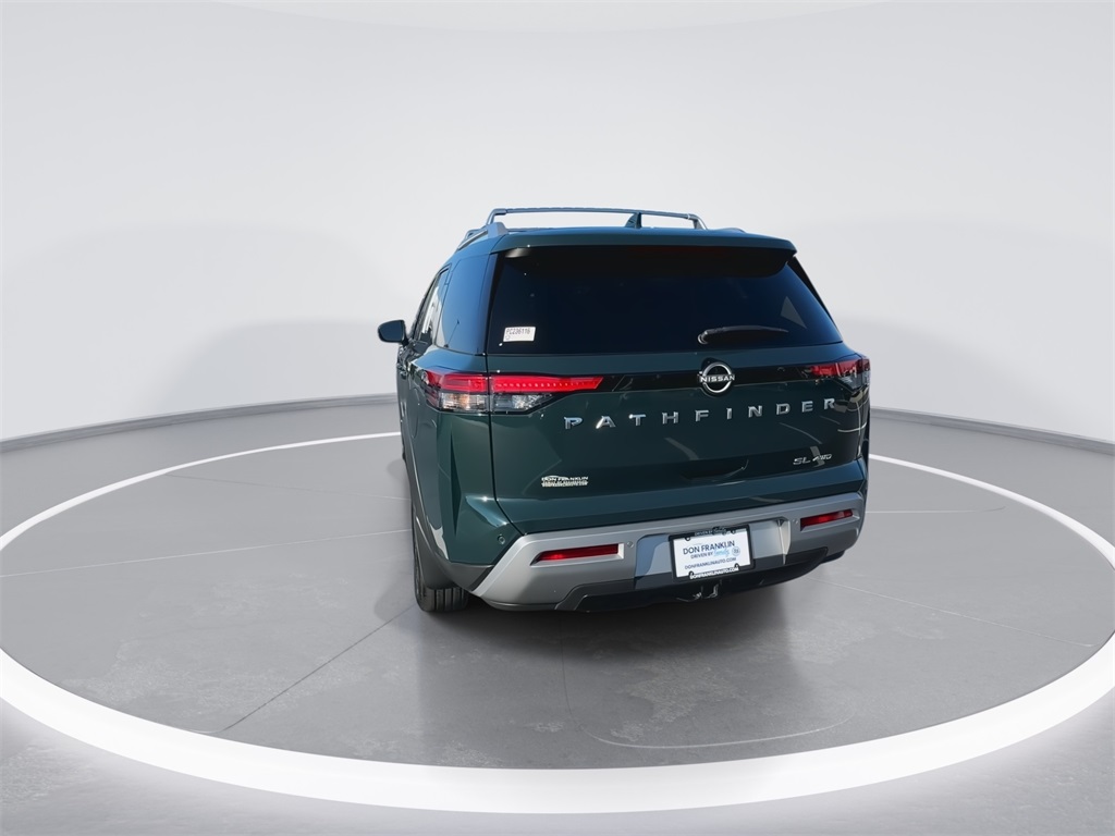 2023 Nissan Pathfinder SL photo 7