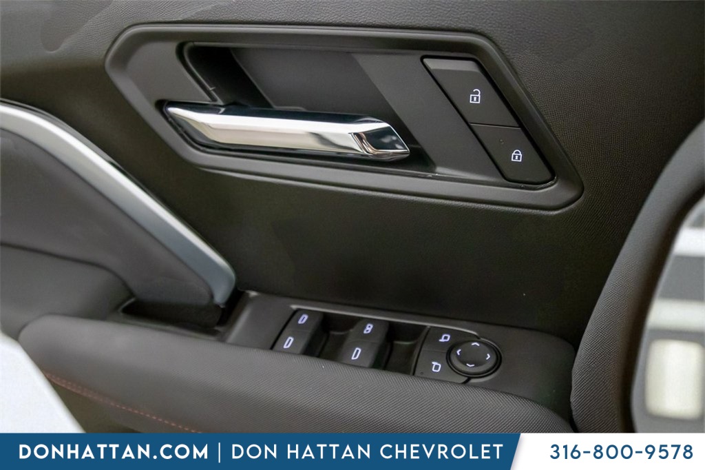 2025 Chevrolet Colorado Z71 photo 10